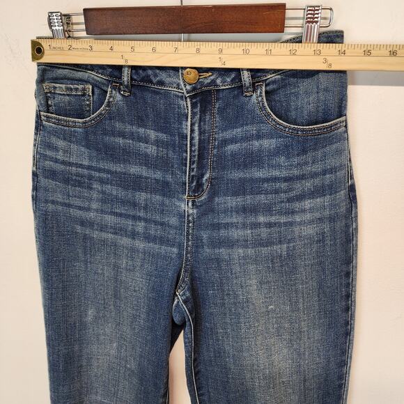 LOGO Lori Goldstein Girlfriend Jeans Size 4 28" High Waist Stretch Distressed - Picture 8 of 14